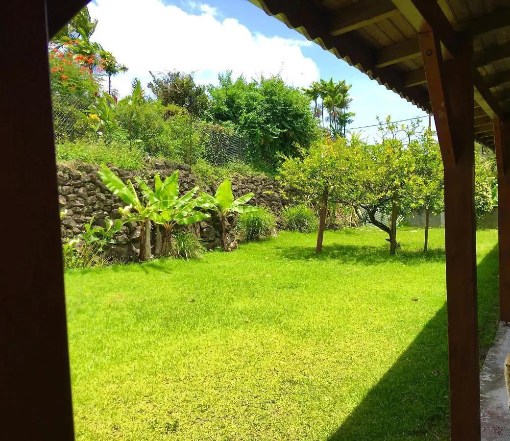 Chambre A Louer Chez L'Habitant Dans Villa Creole Authentique Et En Bois Trois-Rivieres 0*,  Guadeloupe